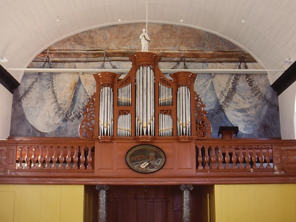 Hornhuizen orgel en wandschildering